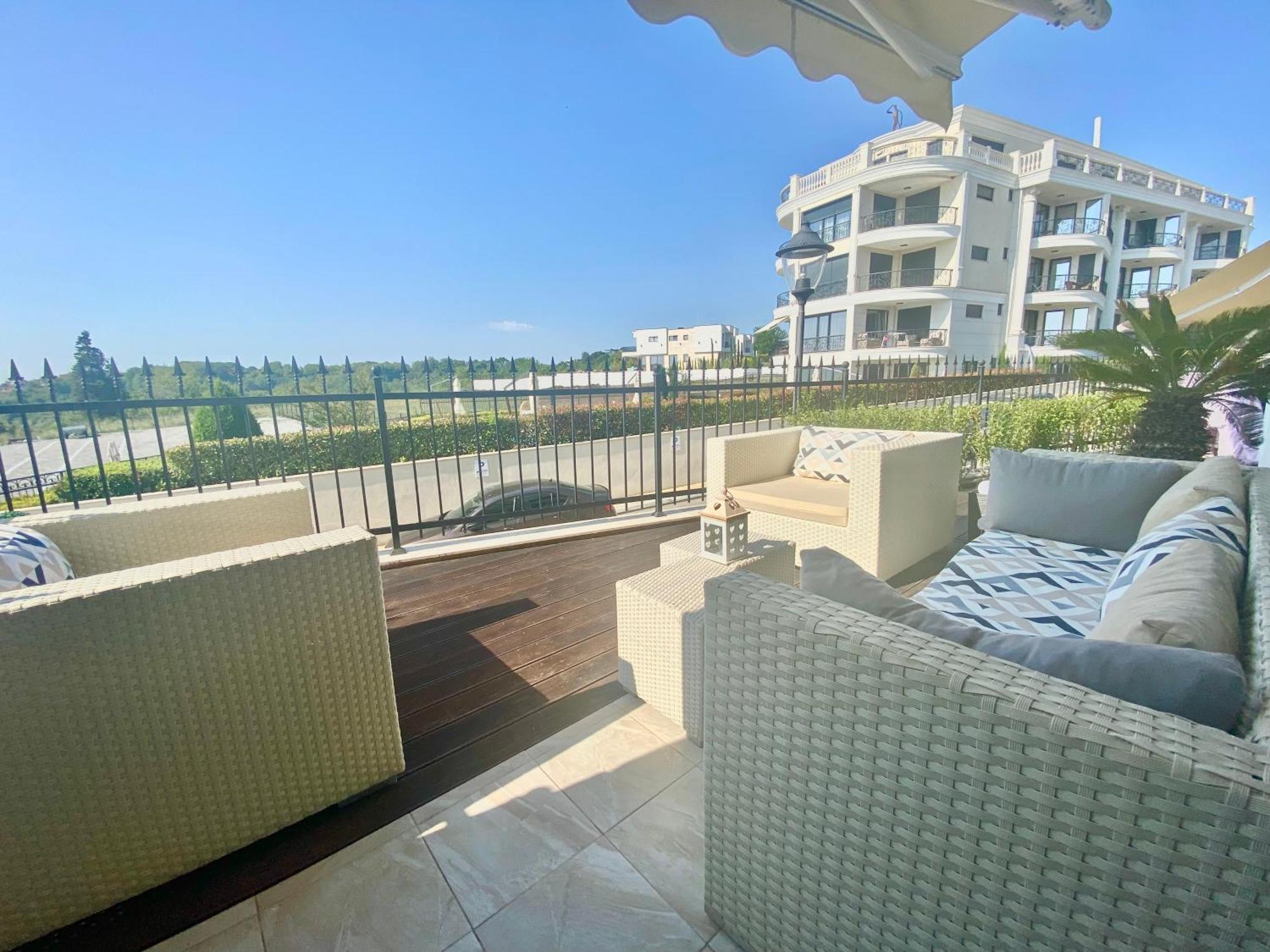 Apartments In Complex Panorama 체르노모레츠 외부 사진