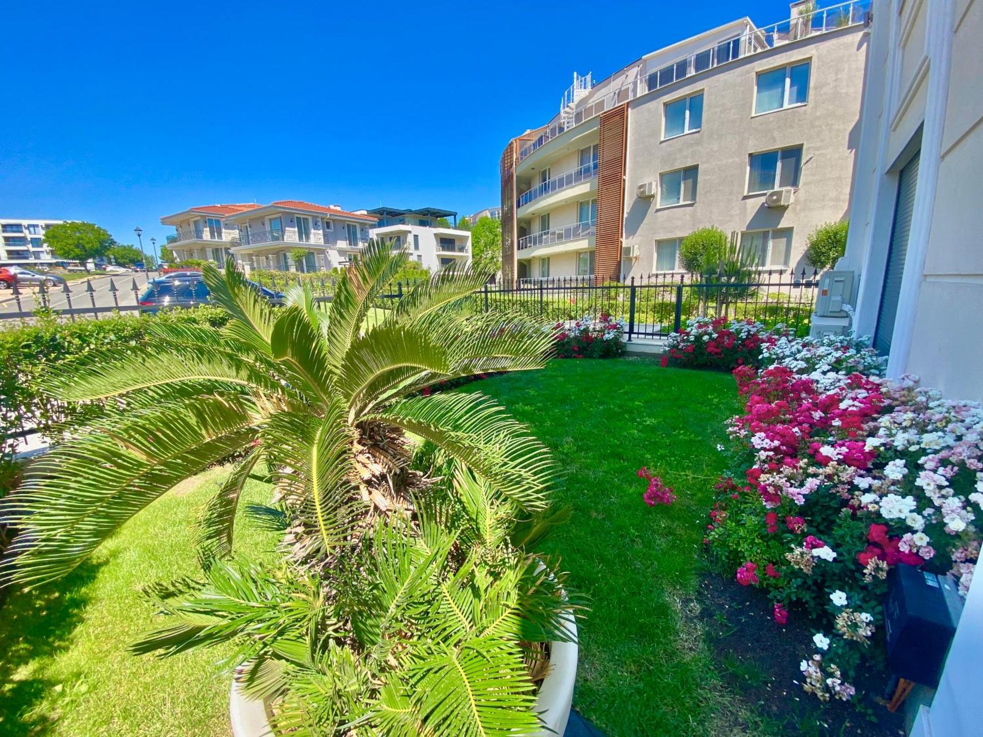 Apartments In Complex Panorama 체르노모레츠 외부 사진